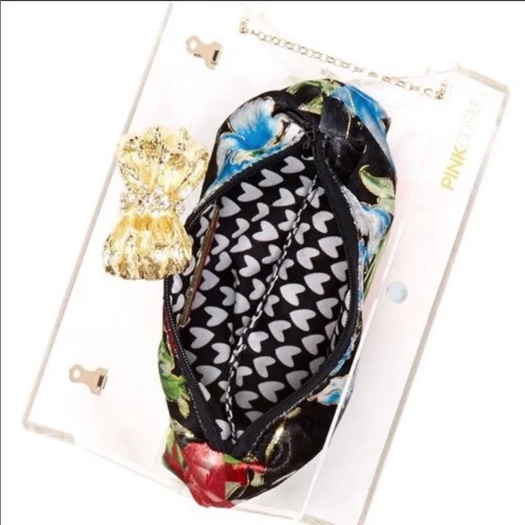 Ltd Edition Spider & Bow Clutch/Pouch - Picture 5 of 9